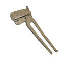 RIGHT-HAND DUAL-ARM OPERATOR